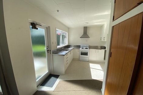 Photo of property in 2/13 Walter Street, Hauraki, Auckland, 0622