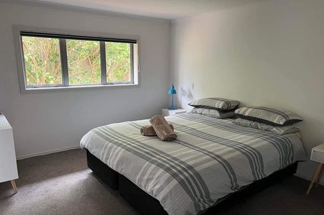 Photo of property in 7a Ashton Fitchett Drive, Brooklyn, Wellington, 6021