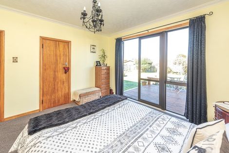 Photo of property in 75 Fitzherbert Avenue, Tawhero, Whanganui, 4501