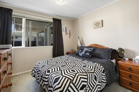 Photo of property in 14 Roband Crescent, Brown Owl, Upper Hutt, 5018