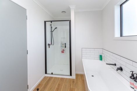 Photo of property in 16 Ross Taylor Lane, Masterton, 5810