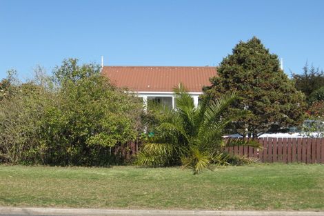 Photo of property in 28 Dundas Street, Whitianga, 3510