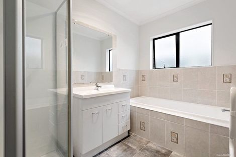 Photo of property in 22 Keri Vista Rise, Papakura, 2110