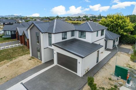 Photo of property in 23 Rose Leigh Drive, Cambridge, 3434