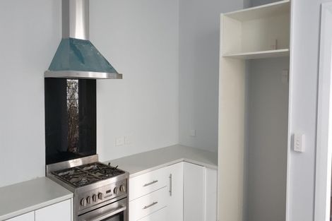 Photo of property in 76 Tinakori Road, Thorndon, Wellington, 6011