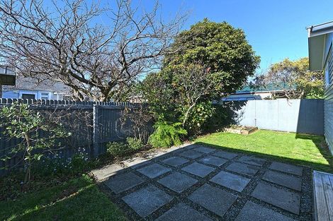 Photo of property in 24 Fitzherbert Street, Alicetown, Lower Hutt, 5010