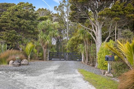 Photo of property in 28 Matheson Bush Road, Leigh, 0985