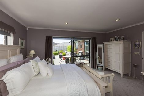 Photo of property in 17 Consort Close, Paraparaumu Beach, Paraparaumu, 5032