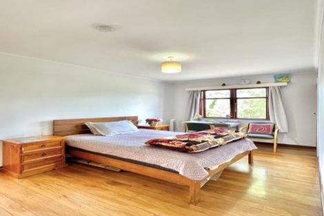 Photo of property in 2 Somme Road, Silverstream, Upper Hutt, 5019