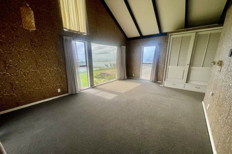 Photo of property in 14 The Cliffs, Britannia Heights, Nelson, 7010