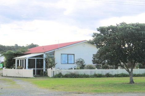 Photo of property in 239a Port Road, Whangamata, 3620