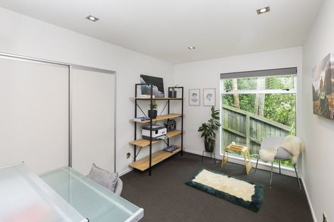 Photo of property in 3 Sasaram Lane, Cashmere, Christchurch, 8022