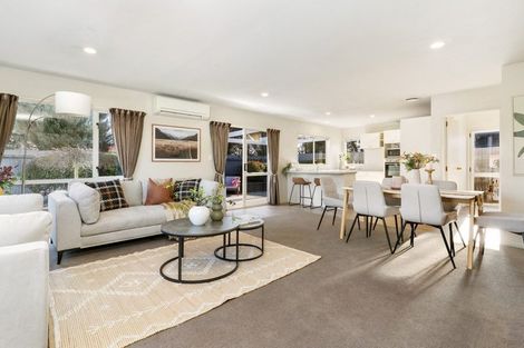 Photo of property in 2 Cunningham Place, Halswell, Christchurch, 8025