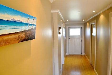 Photo of property in 16 Ocean View Road, Waihi Beach, 3611