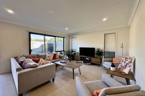 Photo of property in 42 Exmoor Road, Karaka, Papakura, 2113
