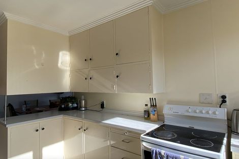 Photo of property in 16b Te Mete Terrace, Merrilands, New Plymouth, 4312