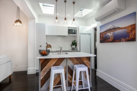 Photo of property in 21 Serpentine Avenue, Dunedin Central, Dunedin, 9016