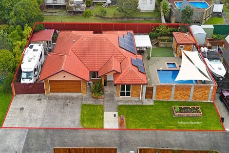 Photo of property in 7 Coupland Court, Glendene, Auckland, 0602