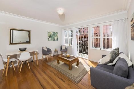 Photo of property in 3/3 Penzance Road, Mairangi Bay, Auckland, 0630