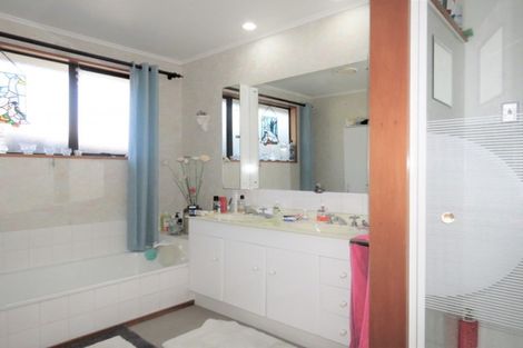 Photo of property in 1 Hannah Place, Holmes Hill, Oamaru, 9401