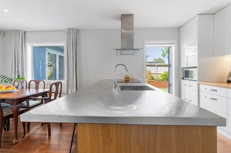 Photo of property in 64b Muir Avenue, Mangere Bridge, Auckland, 2022