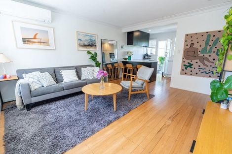 Photo of property in 2/13a Kingsway Avenue, Sandringham, Auckland, 1025