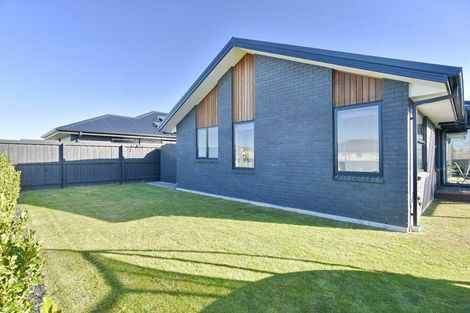 Photo of property in 4 Croydon Street, Woodend, 7610