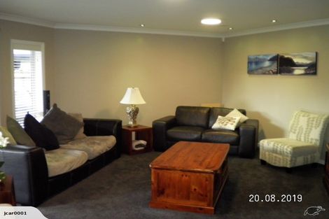 Photo of property in 2 Amokura Crescent, Flagstaff, Hamilton, 3210