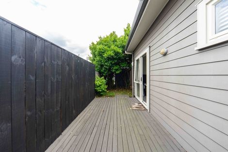 Photo of property in 2b Pitt Street, Frankton, Hamilton, 3204