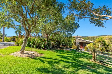 Photo of property in 134 Phillips Road, Kaiwaka, 0573