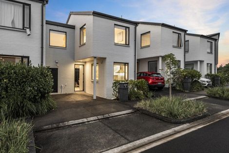 Photo of property in 16 Frank Gill Road, Hobsonville, Auckland, 0616