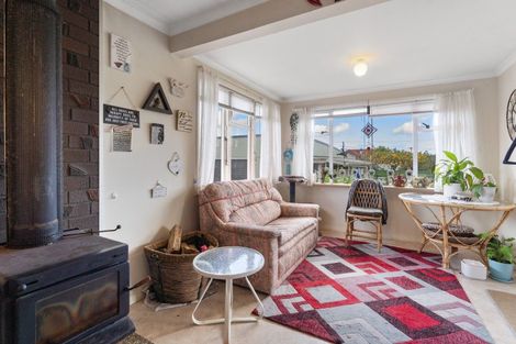 Photo of property in 3 Rugby Street, Levin, 5510