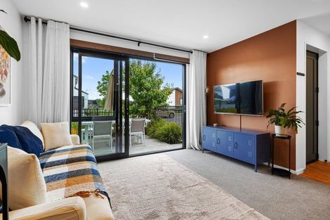 Photo of property in 8 Miromiro Street, Broomfield, Christchurch, 8042