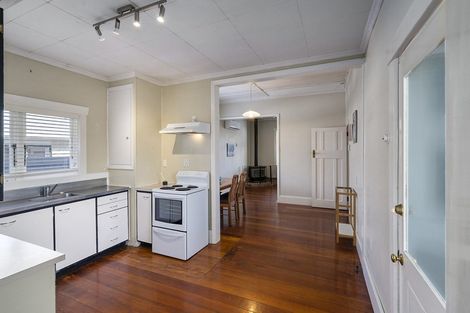 Photo of property in 4 Margaret Street, Roslyn, Palmerston North, 4414