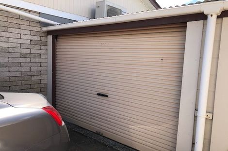 Photo of property in 42a Clevedon Road, Papakura, 2110