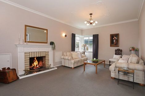 Photo of property in 2 Sandon Road, Feilding, 4702