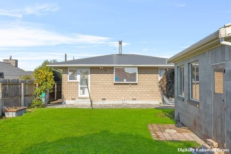 Photo of property in 4 Royalist Avenue, North New Brighton, Christchurch, 8083