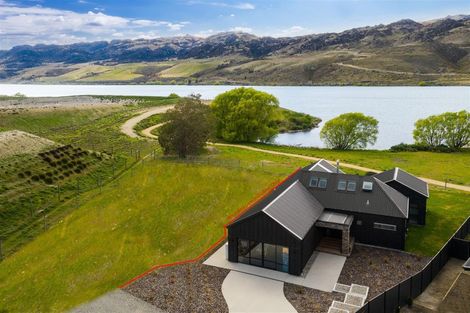 Photo of property in 18 Arion Court, Mount Pisa, Cromwell, 9383