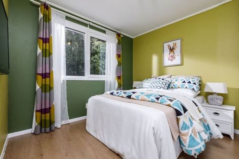 Photo of property in 17 Coroglen Avenue, Birkenhead, Auckland, 0626