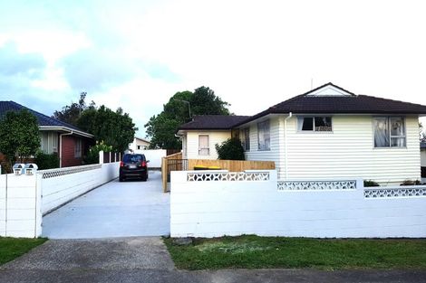 Photo of property in 18 Leaver Place, Weymouth, Auckland, 2103