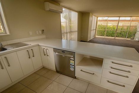 Photo of property in 6/408 Worcester Street, Linwood, Christchurch, 8011