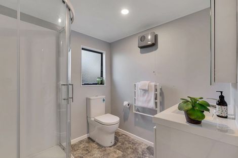 Photo of property in 40 Truro Road, Camborne, Porirua, 5026