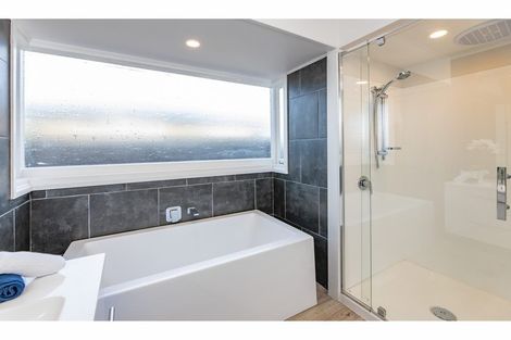 Photo of property in 17 Cromer Place, New Brighton, Christchurch, 8062