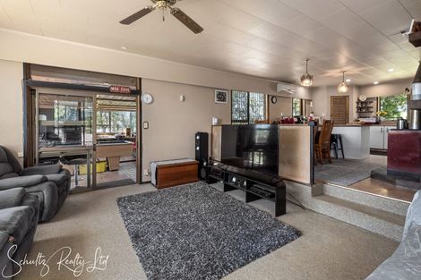 Photo of property in 1610 Paparoa-oakleigh Road, Taipuha, Paparoa, 0571