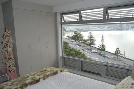 Photo of property in The Capital, 28/370 Oriental Parade, Oriental Bay, Wellington, 6011