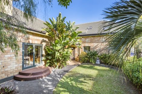 Photo of property in 74 Kestrel Heights, Arkles Bay, Whangaparaoa, 0932