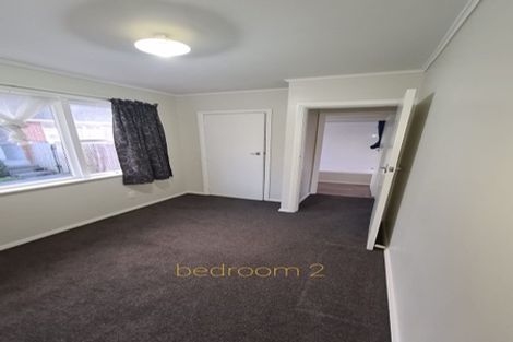 Photo of property in 2/31 Hillside Drive, Maoribank, Upper Hutt, 5018