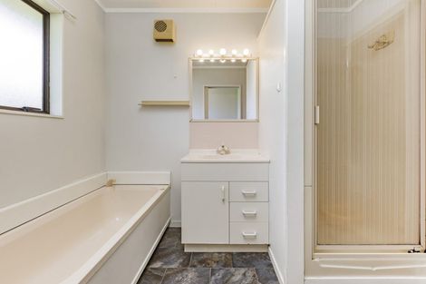 Photo of property in 81b Morley Road, Waiuku, 2681