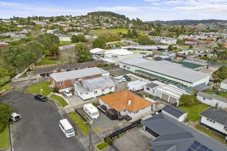 Photo of property in 2 Keays Road, Avenues, Whangarei, 0110