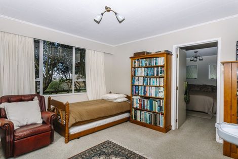 Photo of property in 34 Ruahine Street, Dannevirke, 4930